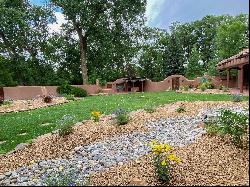 434 Casitas del Rio, Taos NM 87571