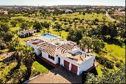 Small Farm, 7 bedrooms, for Sale