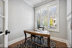 Old Town, Amazing Legal AIRBNB in a SFH + 8 BRS en suites + annual revenue:$520K