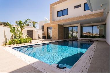 Your Dream Villa in Sun-Kissed Cyprus, Limassol