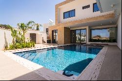 Your Dream Villa in Sun-Kissed Cyprus, Limassol