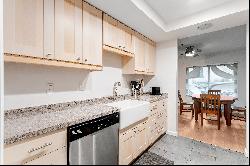 Stylish, Newly Remodeled Condo in Los Altos