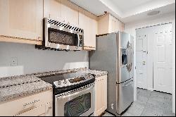 Stylish, Newly Remodeled Condo in Los Altos