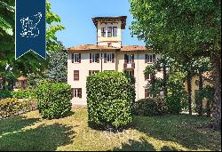 Elegant villa with a typical turret along Piedmont's shores of Lake Maggiore