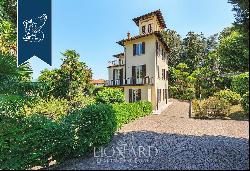 Elegant villa with a typical turret along Piedmont's shores of Lake Maggiore