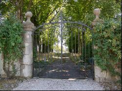 Wonderful castle in the Geneva countryside