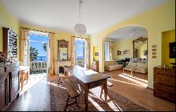 3 beds-apartment for sale in Cannes - sea view and strong potential.