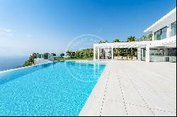 Villa for sale in Alicante, Benitachell, Cumbre del Sol, Benitachell 03726