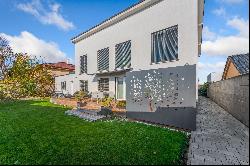 Family villa with pool, Bratislava II - Vrakuna ID: 0173