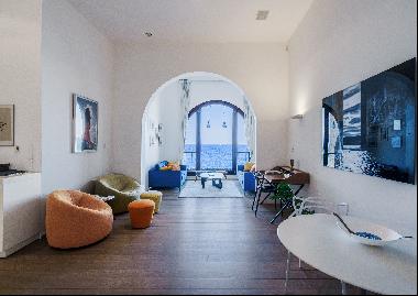 Luxury Seafront Apartment at the Port of Old Jaffa
