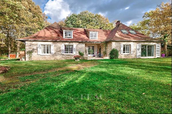 Boutigny-Prouais - An ideal family home in a private wooded residence
