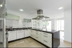 Villa for sale in Moraira, Teulada 03724