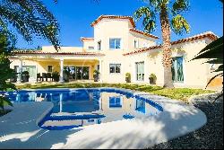 Villa for sale in Alicante, Benissa, Fanadix, Benissa 03720