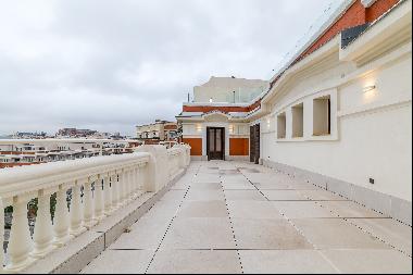 Exclusive penthouse in the heart of Barrio Salamanca