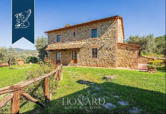 Stunning agritourism resort with a pool for sale in the Tuscan countryside