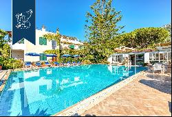 Typical Mediterranean villa with pool and sea-facing garden in Ischia