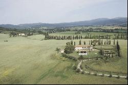 Podere Elisabetta - resplendent estate in the Maremma countryside