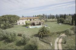 Podere Elisabetta - resplendent estate in the Maremma countryside