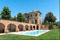 Villa Arco - beautiful villa amongst the Montalcino hills