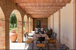 Villa Arco - beautiful villa amongst the Montalcino hills