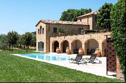 Villa Arco - beautiful villa amongst the Montalcino hills