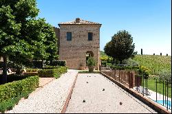 Villa Arco - beautiful villa amongst the Montalcino hills