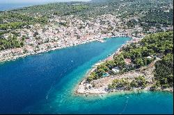 Seafront building land on Brac