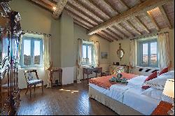 Villa Lilla, a beautiful farmhouse complex in Val d'Orcia