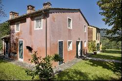 Villa Geranio - delightful country villa set in the hills of Lucca