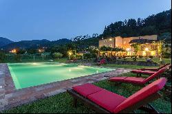 Villa Timo - traditional Tuscan home in poetic Italian setting