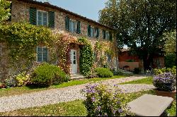 Villa Serenella - charming estate that overlooks the countryside
