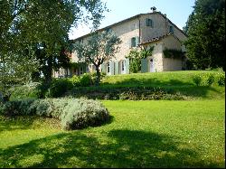 Villa Pulicara - A luxurious farmhouse in the Tuscan countryside