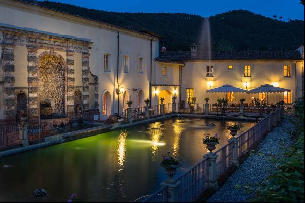 Villa Cardo - historic estate in the hills that surround Lucca