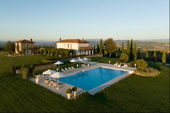 La Villa - Dreamy villa hidden among the Umbrian hills