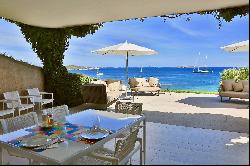 Villa Diamante gorgeous beachfront villa with magnificent views and private dock