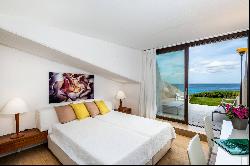 Villa Diamante gorgeous beachfront villa with magnificent views and private dock