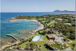 Villa Volpe, exclusive Waterfront Villa at Porto Rotondo