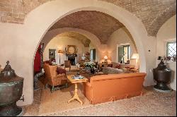 Villa Ashley - charming Tuscan villa in the heart of Montalcino