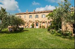 Villa Ashley - charming Tuscan villa in the heart of Montalcino