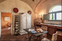 Villa Ashley - charming Tuscan villa in the heart of Montalcino