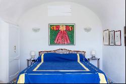 Villa Lilli - Luxurious villa sitting atop the Island of Capri