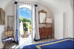 Villa Lilli - Luxurious villa sitting atop the Island of Capri