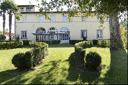 Villa Roses - Beautiful estate nestled in the Hills of Lucca