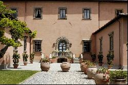 Villa Machiavelli, gorgeous Renaissance villa overlooking Brunelleschi's dome