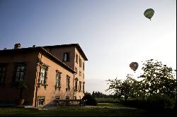 Villa Machiavelli, gorgeous Renaissance villa overlooking Brunelleschi's dome