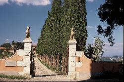 Villa Machiavelli, gorgeous Renaissance villa overlooking Brunelleschi's dome