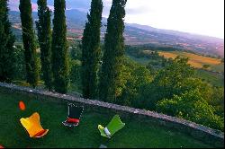 Podere Ginestra in the enchanting Val d'Orcia valley