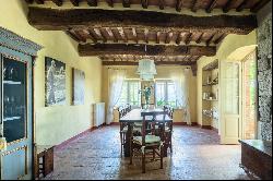 A picturesque villa in the hills above Lucca