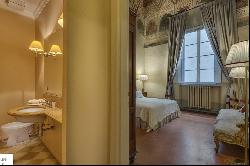 Beautiful apartment in the heart of Florence