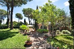 Lovely mansion with swimming pool 30 minutes from Rome